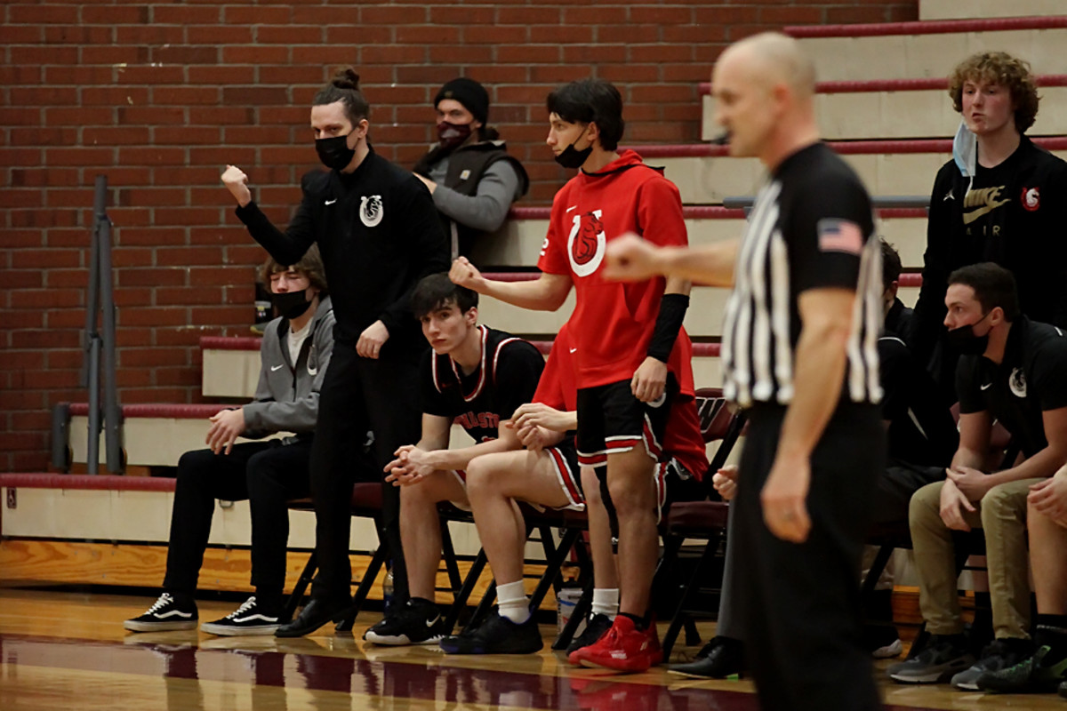 Thurston.Willamette.boys-basketball.Michele-Bunch.98